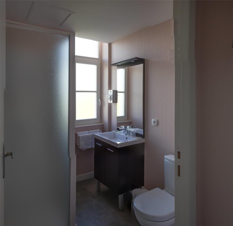 ホテルCastel Regina シャテルギュイヨン 部屋 写真