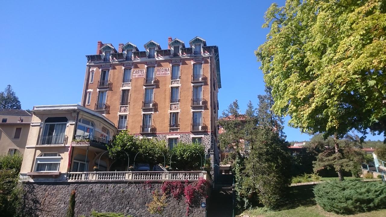 ホテルCastel Regina シャテルギュイヨン エクステリア 写真